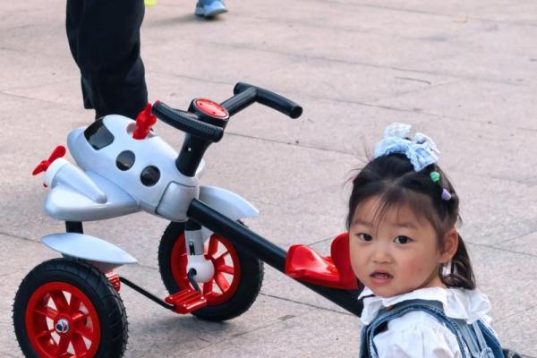 1971年8月1日阴历是多少 1971年8月1日阳历几号