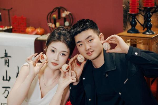 2025年农历正月初九订婚好吗(二零二一年正月初九能结婚吗)