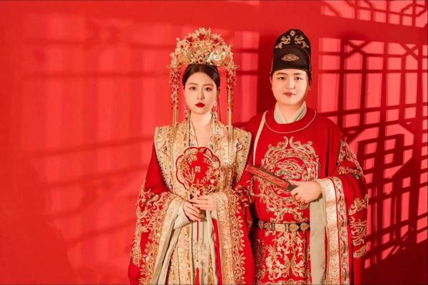 2025腊月适合结婚的日子(2025年腊月25结婚个日子好不好)