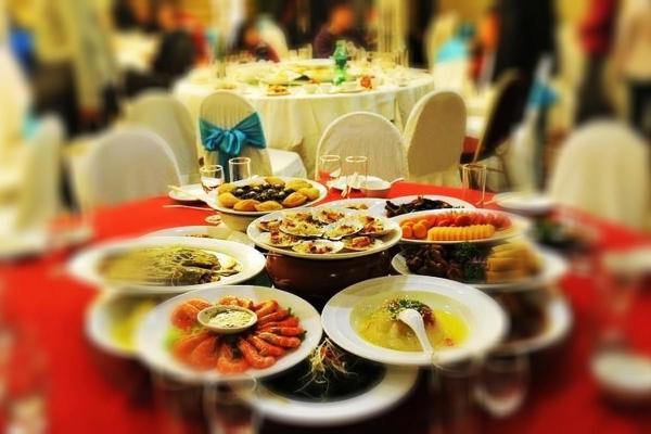 2025年乔迁办酒日子(2025年乔迁办酒席选什么日子好)