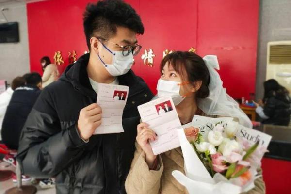 2月结婚领证好日子(2月领结婚证的好日子)