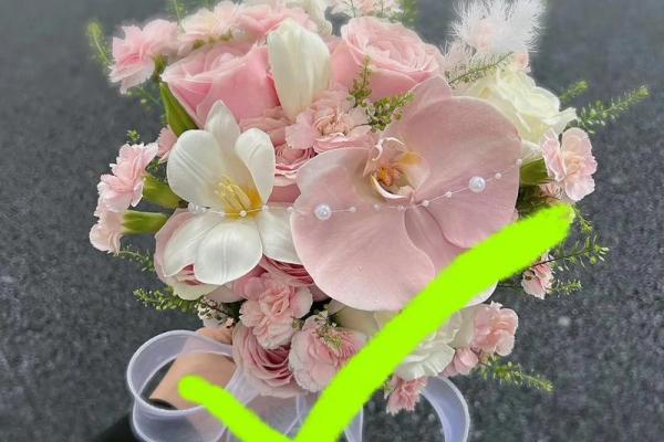 2025年二月适合订婚的日子(2025年二月适合订婚的日子吗)