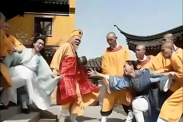 2025年属蛇人搬家吉日(属蛇的人2025年3月份搬家)