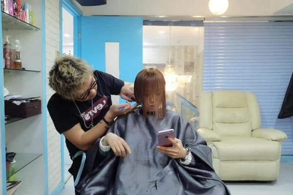 11月理发最佳日期推荐，着三个日子剪头发最旺财运和健康