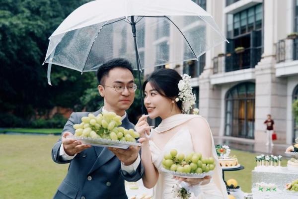 结婚的日子下雨有什么讲究(结婚的日子下小雨好吗)