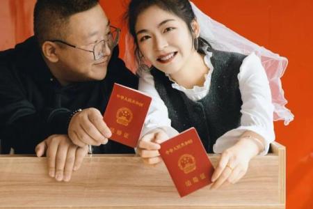 2025年9月领证要看日子吗(9月25日领证怎么样)