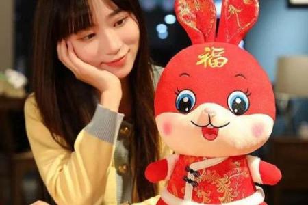 87年兔2023年本命年佩戴什么吉祥物可以转运，全解析