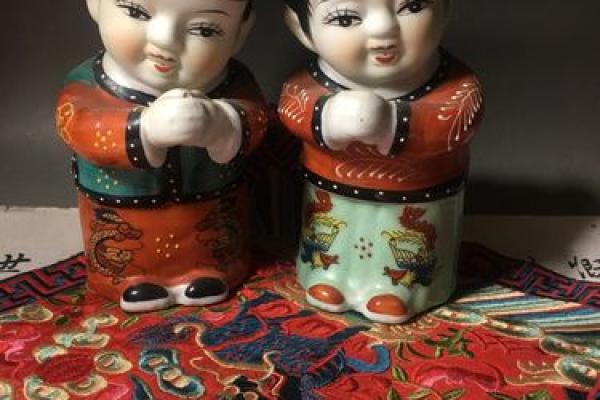 金童玉女”打一准确生肖 金童玉女指什么生肖配对